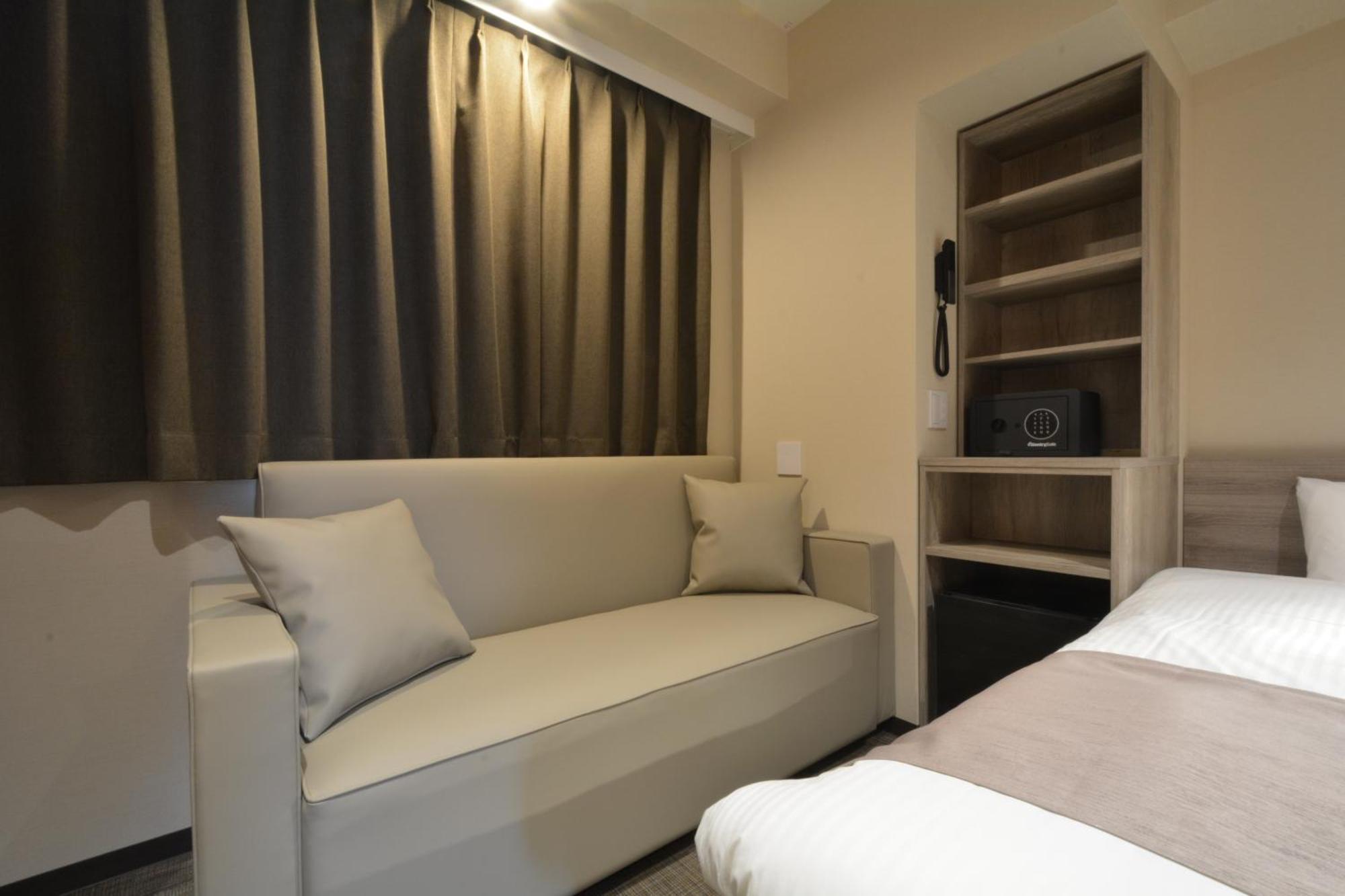 Hotel Sanrriott Shinsaibashi Osaka Zewnętrze zdjęcie